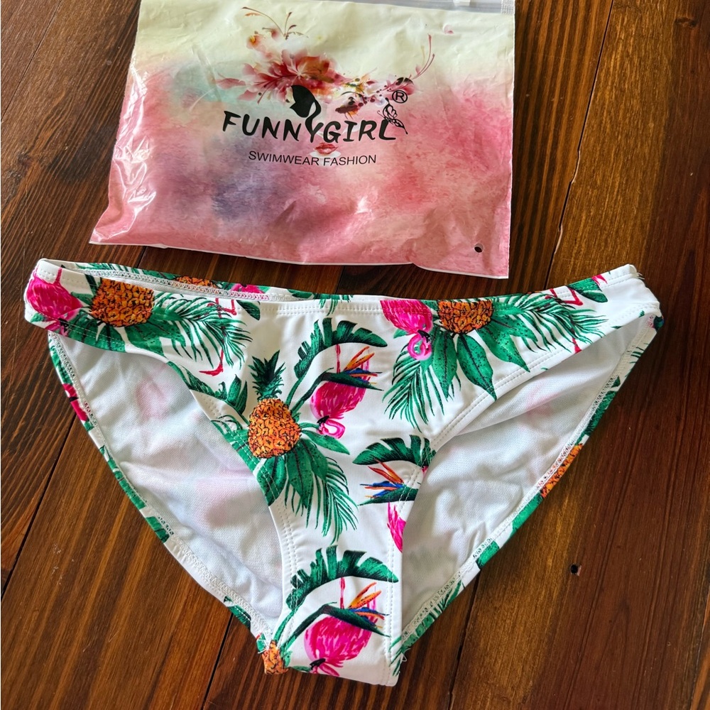 NWT Tropical Bikini Bottoms - White & Green